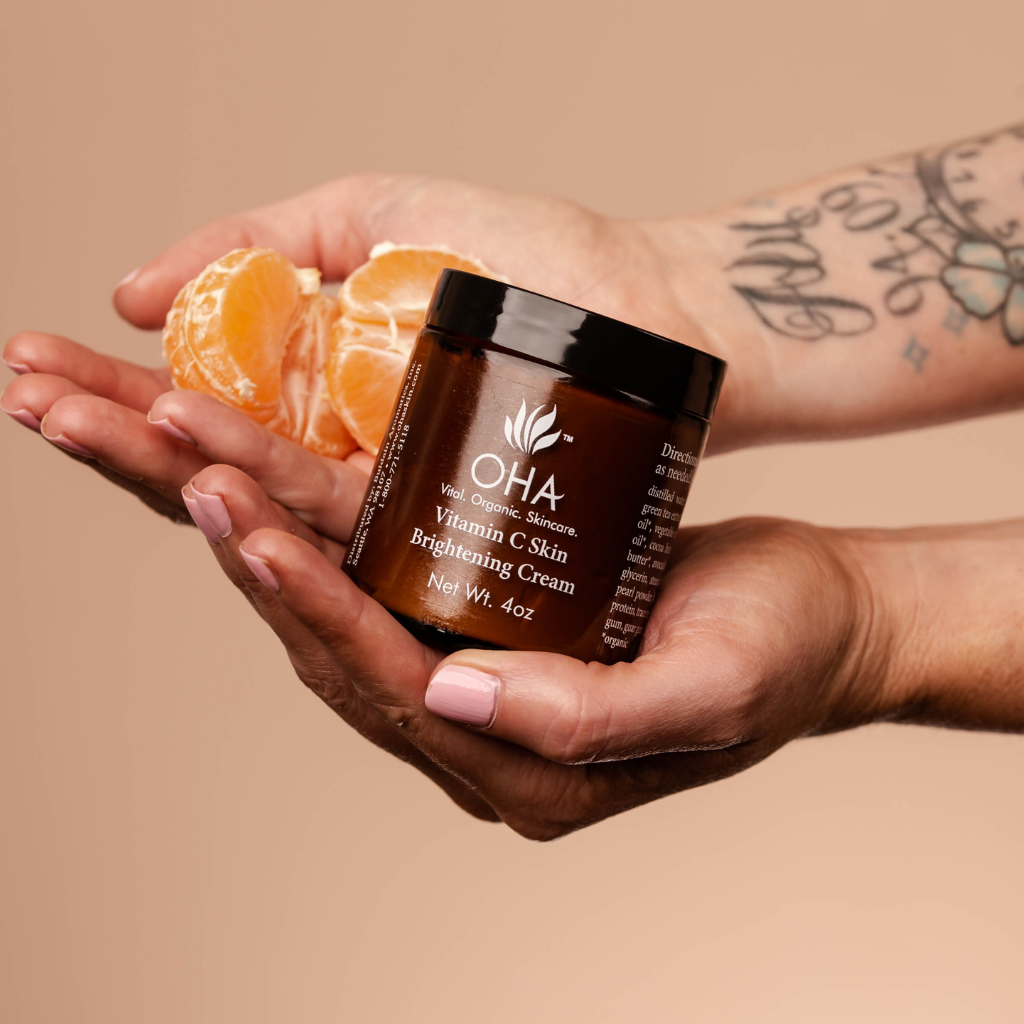 Face cream with vitamin c orange and rosehip in a miron glass jar