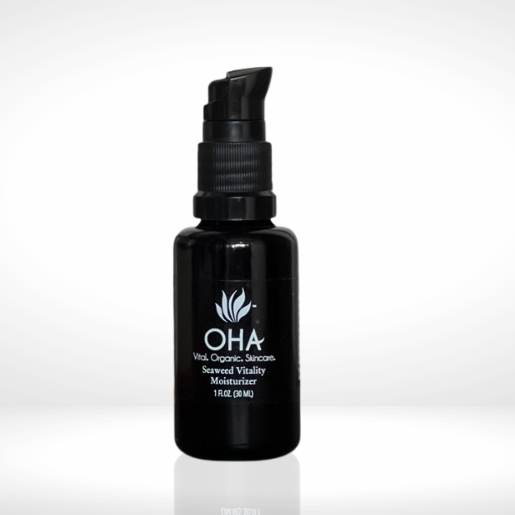 Bottle of rejuvenating moisturizer made with seaweed extracts