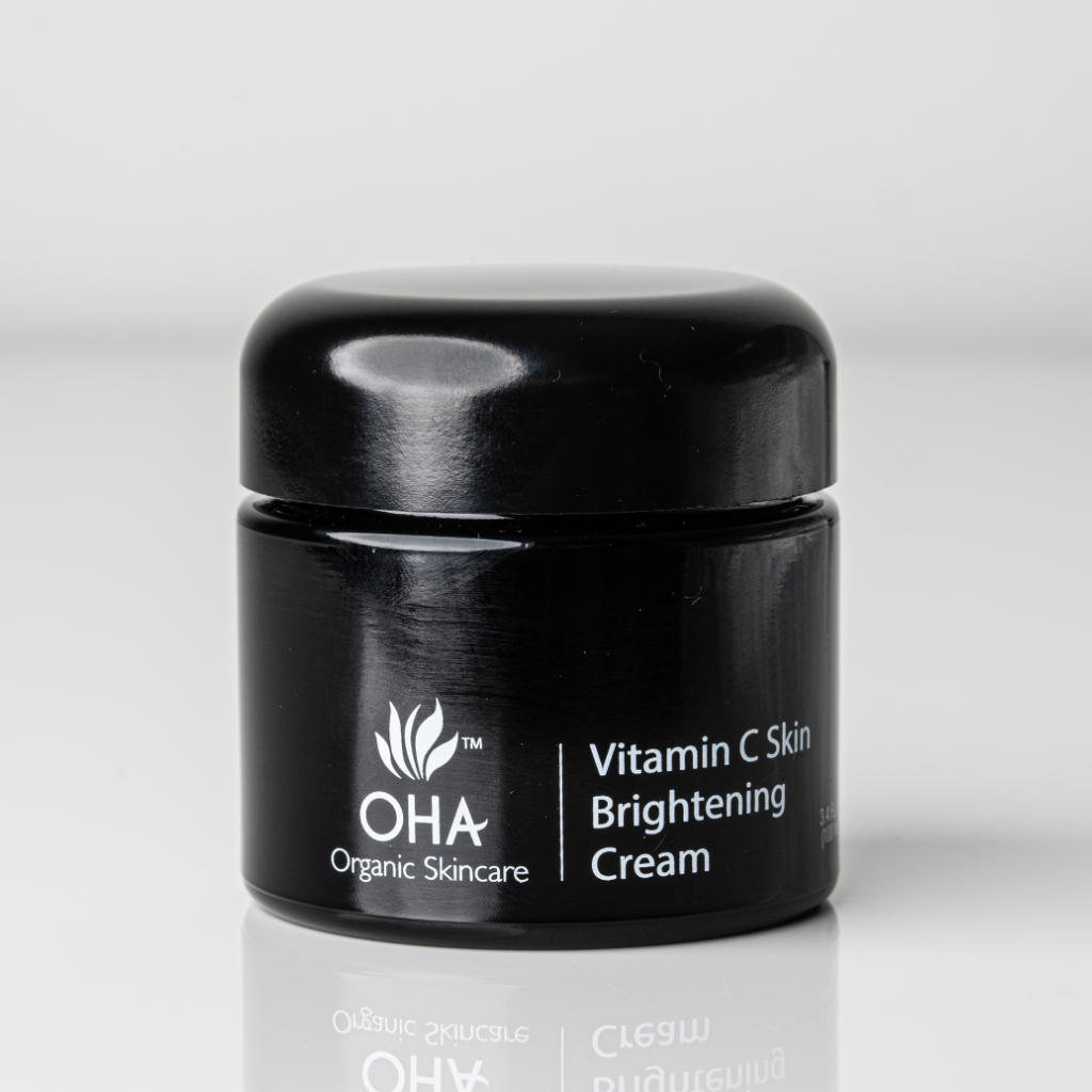 Face cream with vitamin c orange and rosehip in a miron glass jar